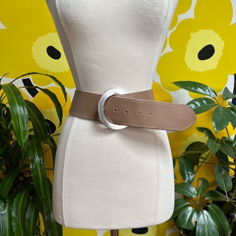 Large Vintage 1990s Chunky Oversized Buckle Genuine Leather Statement Belt
